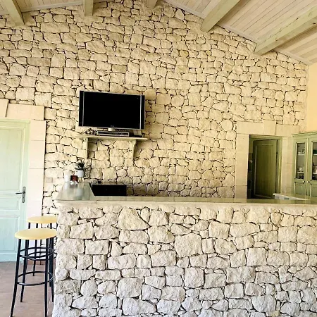 Maison Entiere * Bagnols-sur-Ceze